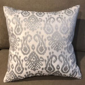 Throw pillow! Velvet and sparkle.